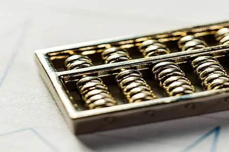 红石崖原油：油气资源新亮点